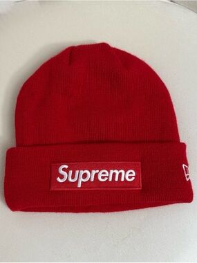 Supreme Red Box Logo Beanie FW23 New Era One Size World Famous Knit Hat